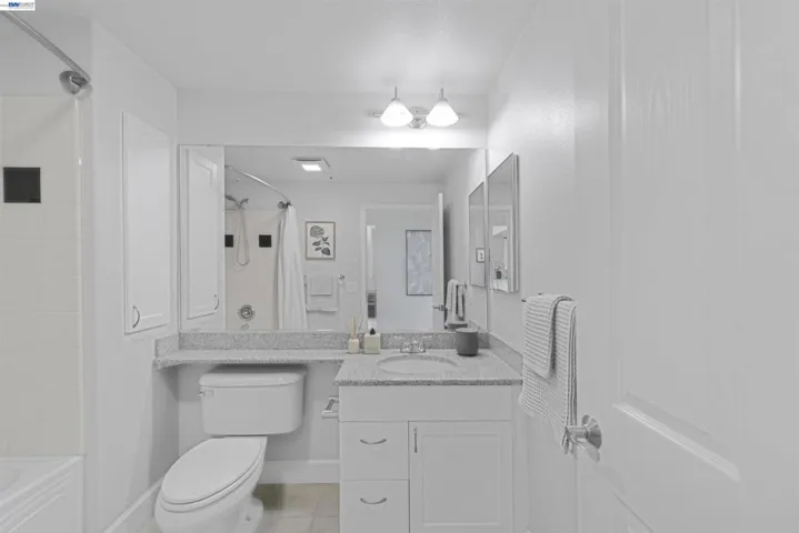 20488 Stevens Creek Blvd 2302, Cupertino, California 95014