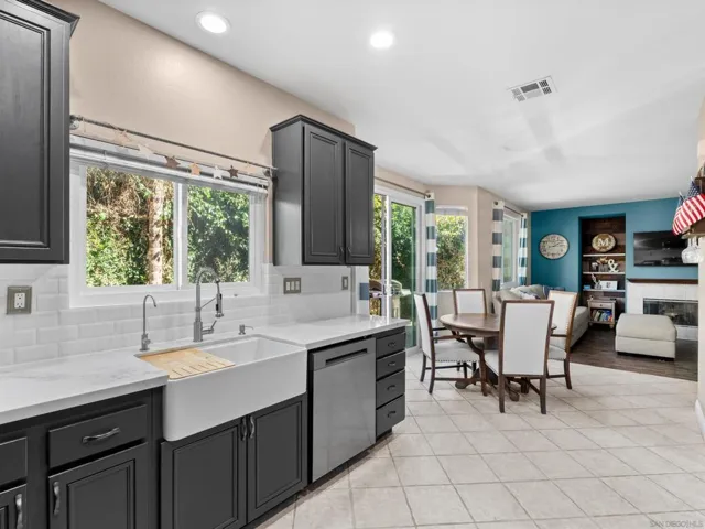 2925 Sunhaven Court, Alpine, California 91901
