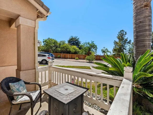 2925 Sunhaven Court, Alpine, California 91901