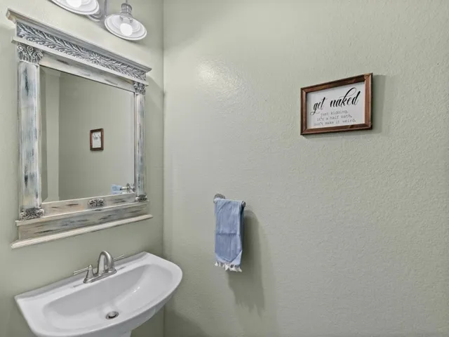 2925 Sunhaven Court, Alpine, California 91901