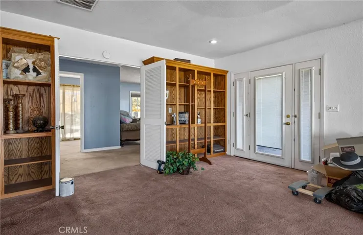 8929 Central Road, Apple Valley, California 92308