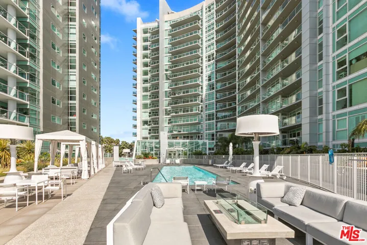 13600 Marina Pointe Drive 1906, Marina Del Rey, California 90292