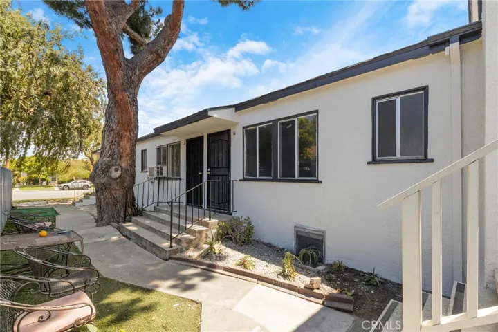 1515 N Hollywood, Burbank, California 91505