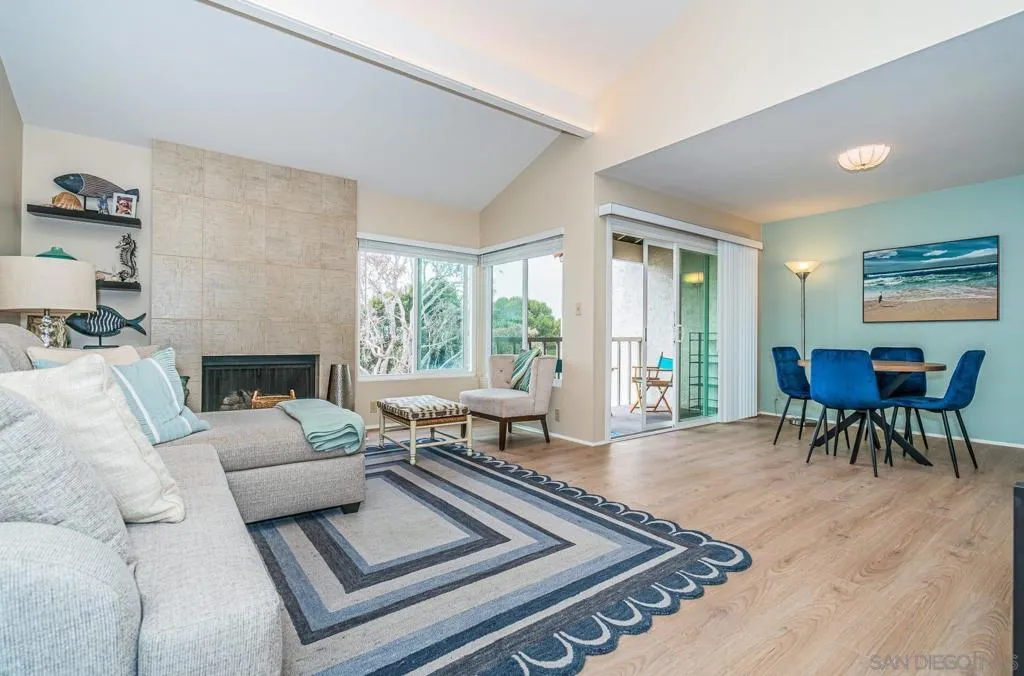 901 Caminito Madrigal E, Carlsbad, California 92011 — photo 4