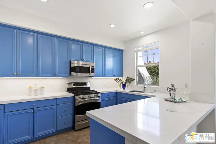 406 Calle Traditions, Palm Springs, California 92262