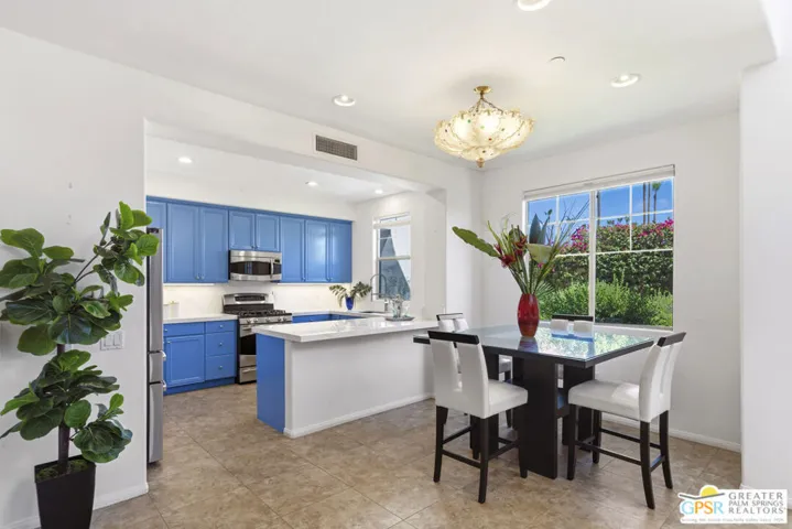 406 Calle Traditions, Palm Springs, California 92262