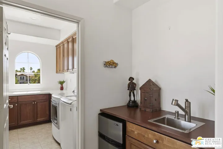 406 Calle Traditions, Palm Springs, California 92262