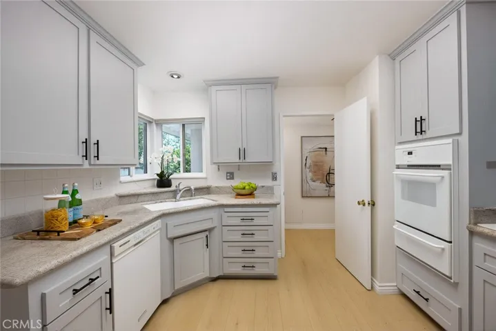 18552 Adivino Street, Rowland Heights, California 91748