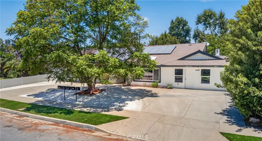 19243 Knapp, Northridge, California 91324