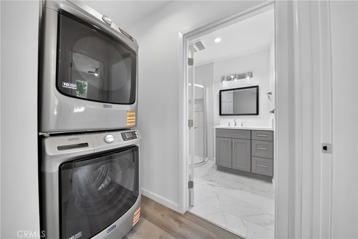 19243 Knapp, Northridge, California 91324