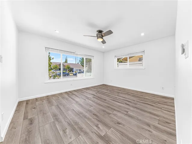 19243 Knapp, Northridge, California 91324