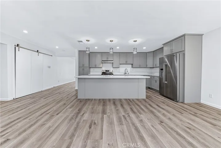19243 Knapp, Northridge, California 91324