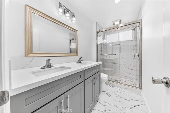 19243 Knapp, Northridge, California 91324