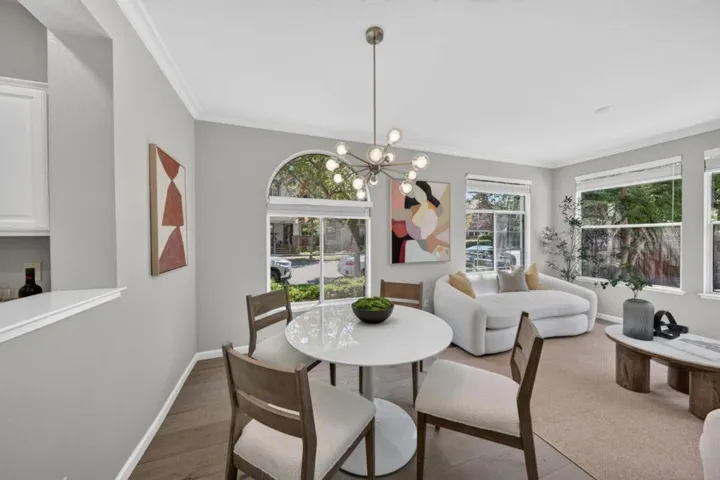 180 Espinosa Lane, Mountain View, California 94043