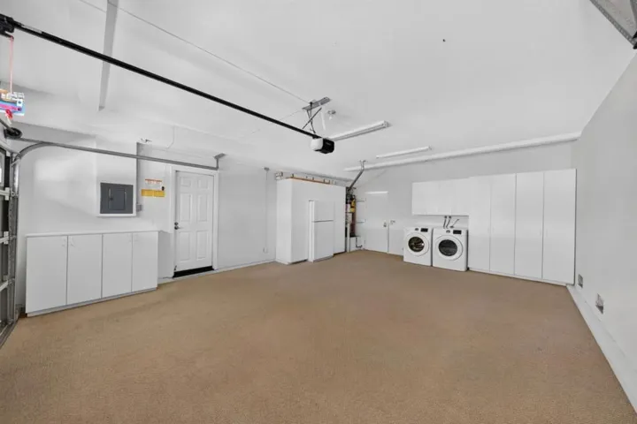 180 Espinosa Lane, Mountain View, California 94043