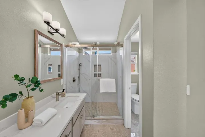 180 Espinosa Lane, Mountain View, California 94043