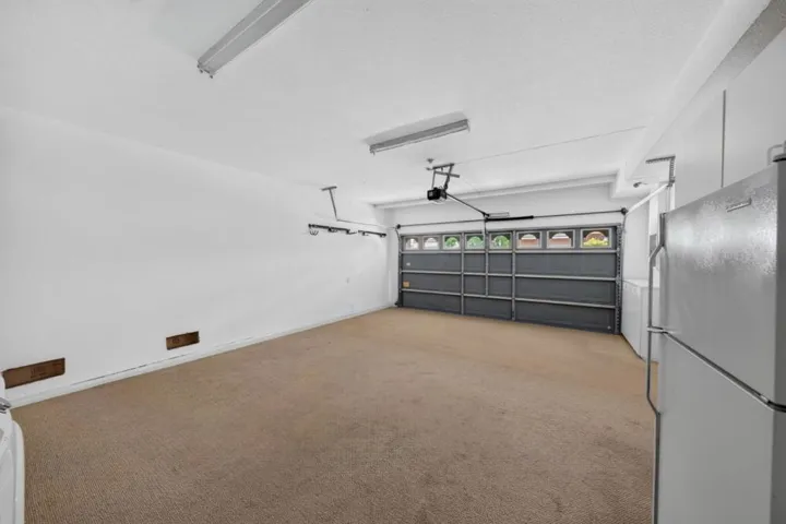 180 Espinosa Lane, Mountain View, California 94043