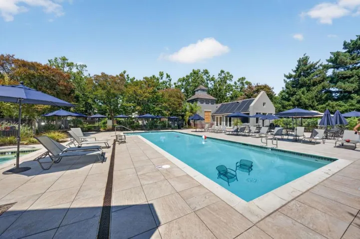 180 Espinosa Lane, Mountain View, California 94043