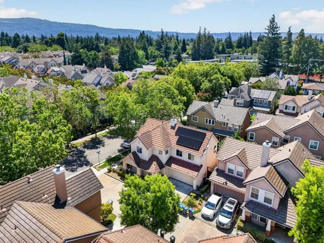 180 Espinosa Lane, Mountain View, California 94043
