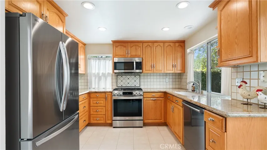 25950 Coloretti Court, Valencia, California 91355