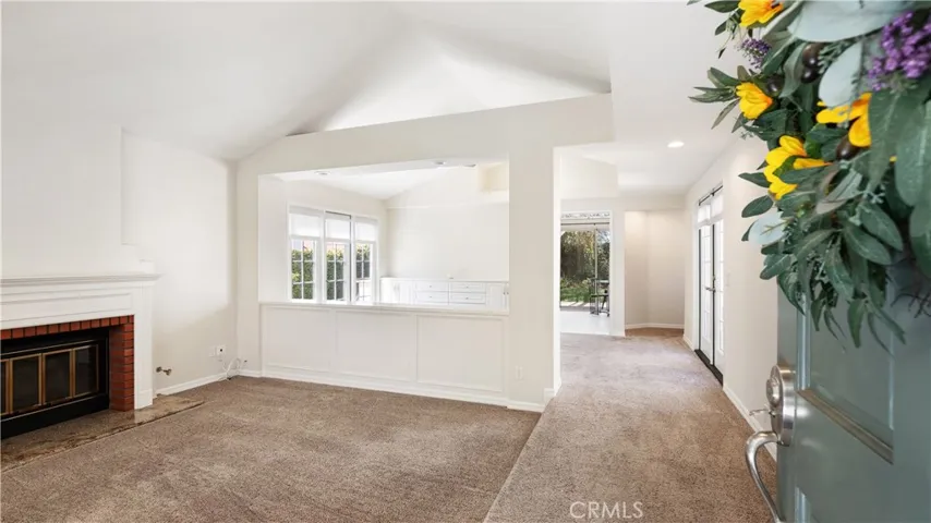 25950 Coloretti Court, Valencia, California 91355