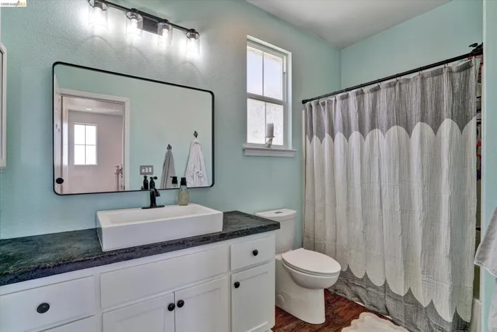 619 Falling Star Dr, Martinez, California 94553