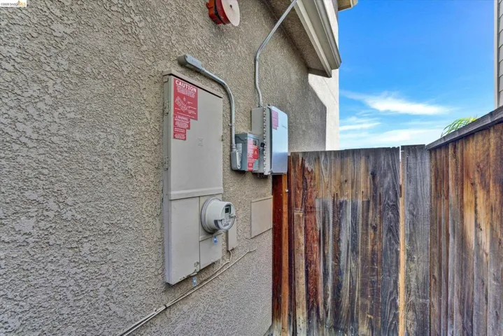 619 Falling Star Dr, Martinez, California 94553