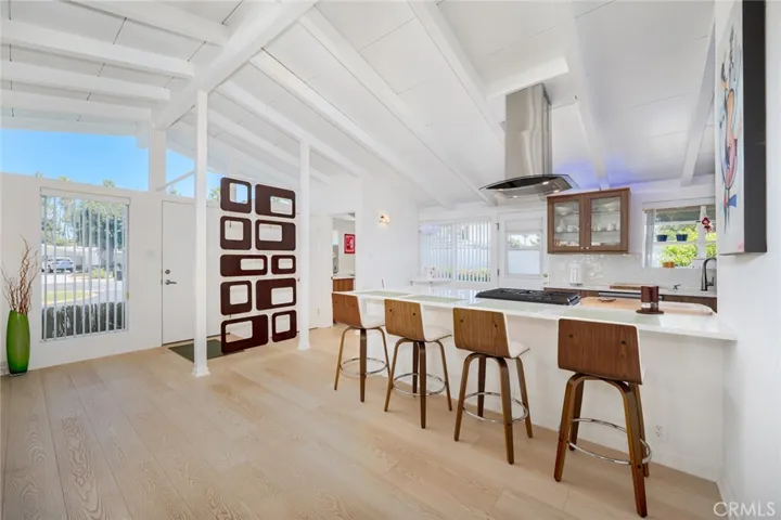 19800 Friar, Woodland Hills, California 91367