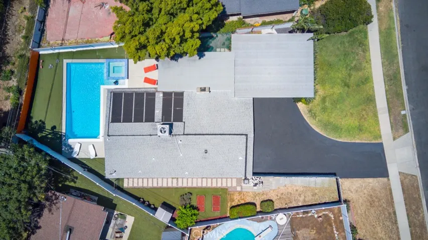 19800 Friar, Woodland Hills, California 91367