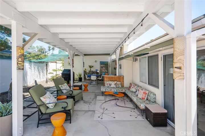 19800 Friar, Woodland Hills, California 91367