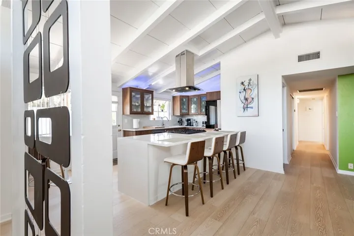 19800 Friar, Woodland Hills, California 91367