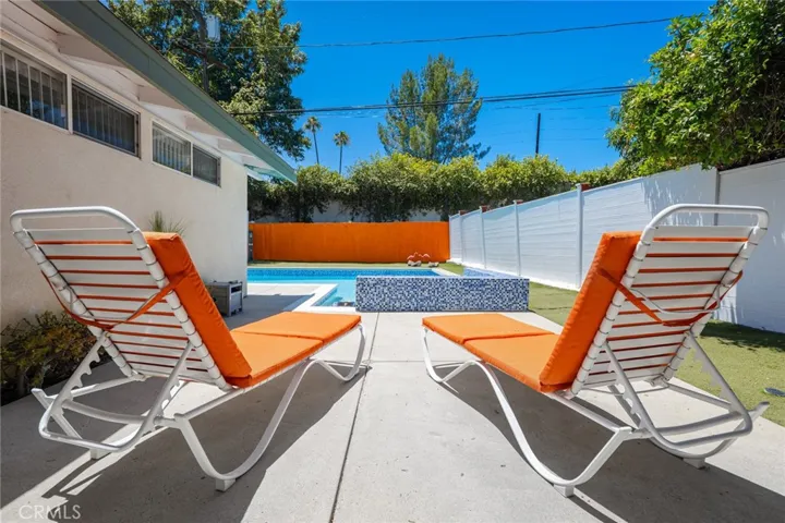 19800 Friar, Woodland Hills, California 91367