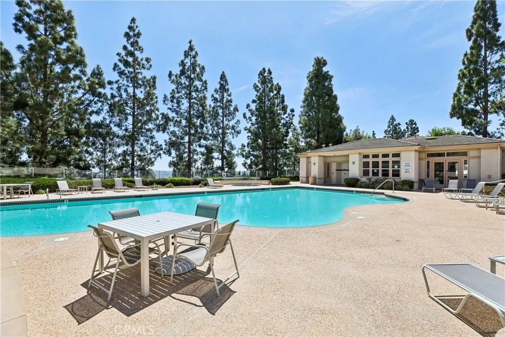 The Vista's Laguna Audubon Vista