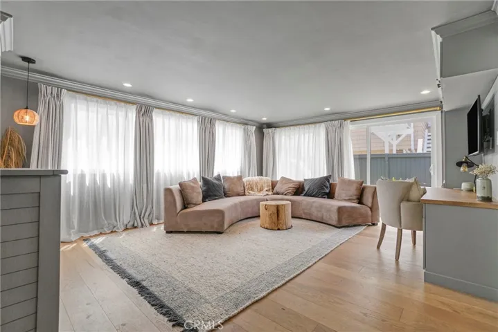 1838 Manhattan Ave, Hermosa Beach, California 90254