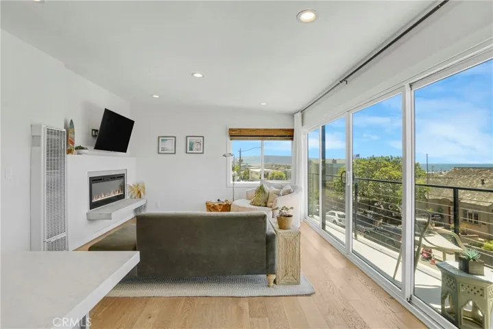 1838 Manhattan Ave, Hermosa Beach, California 90254