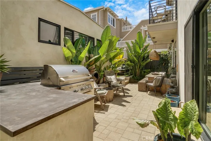 1838 Manhattan Ave, Hermosa Beach, California 90254