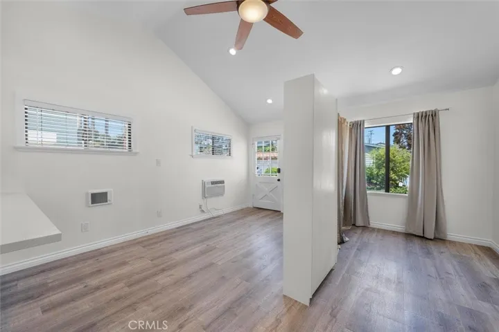 1430 Bonnie Brae, Hermosa Beach, California 90254