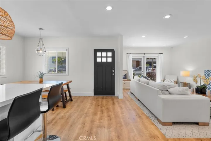 1430 Bonnie Brae, Hermosa Beach, California 90254