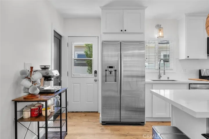 1430 Bonnie Brae, Hermosa Beach, California 90254