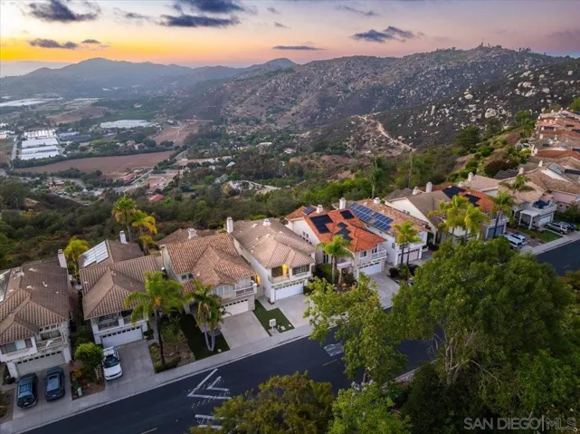 2109 Woodland Heights, Escondido, California 92026