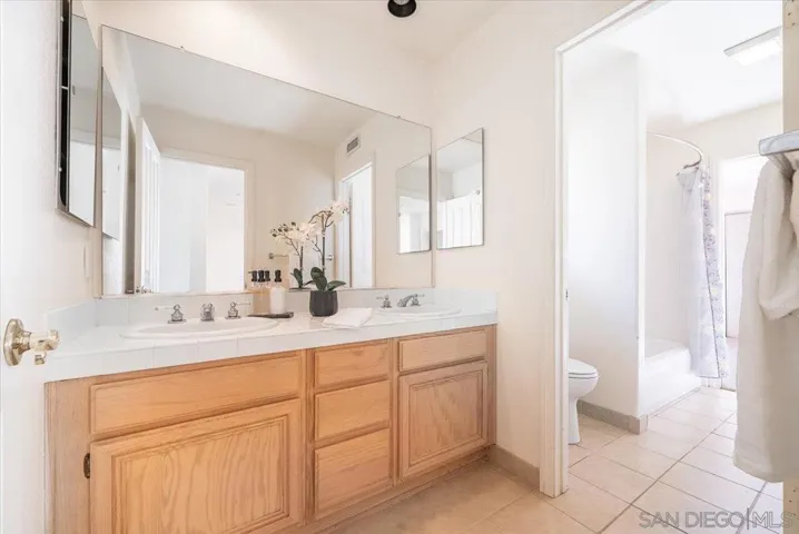 2109 Woodland Heights, Escondido, California 92026