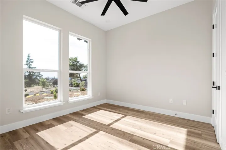 5730 Crestview Drive, Paradise, California 95969