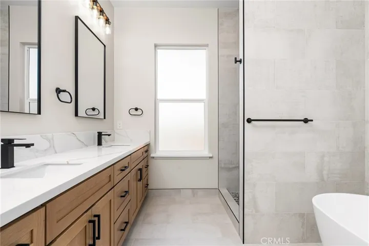 5730 Crestview Drive, Paradise, California 95969