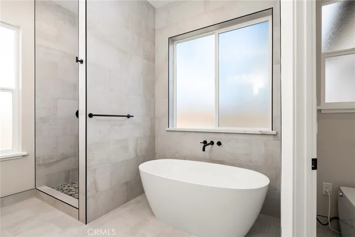 5730 Crestview Drive, Paradise, California 95969
