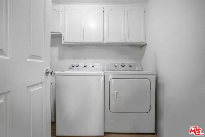 18324 Kingsdale Avenue, Redondo Beach, California 90278