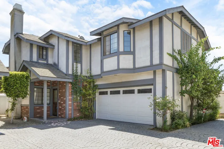 18324 Kingsdale Avenue, Redondo Beach, California 90278