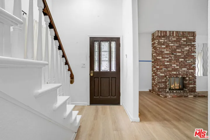 18324 Kingsdale Avenue, Redondo Beach, California 90278