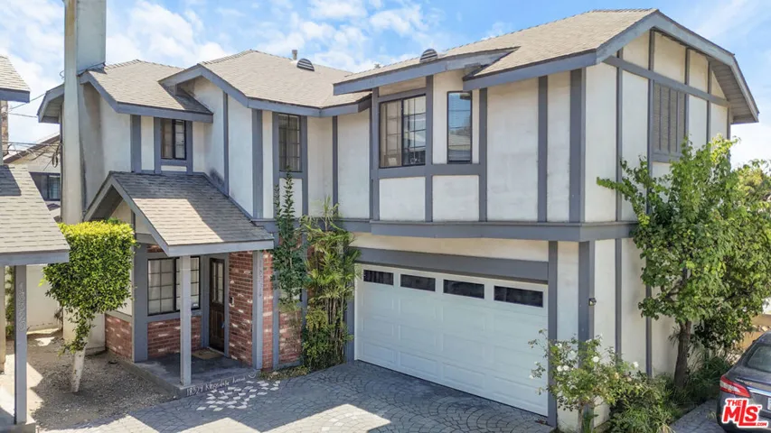 18324 Kingsdale Avenue, Redondo Beach, California 90278