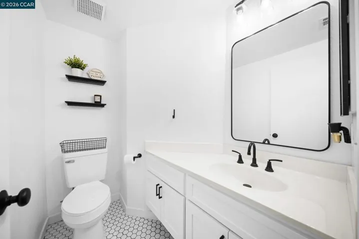 1991 Central Ave 15, Highland, California 92346