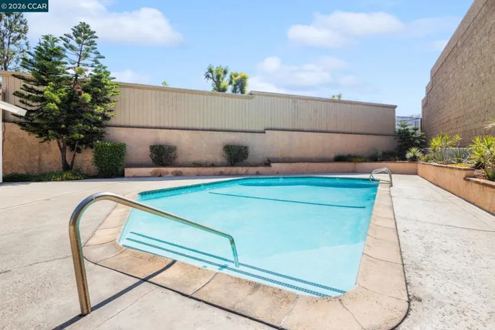 1991 Central Ave 15, Highland, California 92346